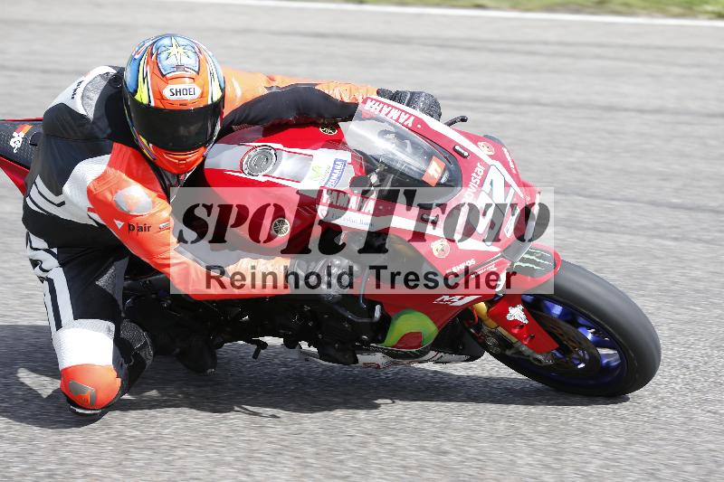 /53 16.09.2025 Track Day Domi Aegerter ADR/Gruppe rot/92
